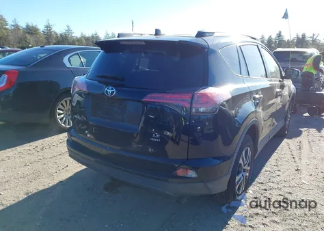 2018 Toyota Rav4 Le z USA, uszkodzony, nr VIN 2T3BFREV5JW762057